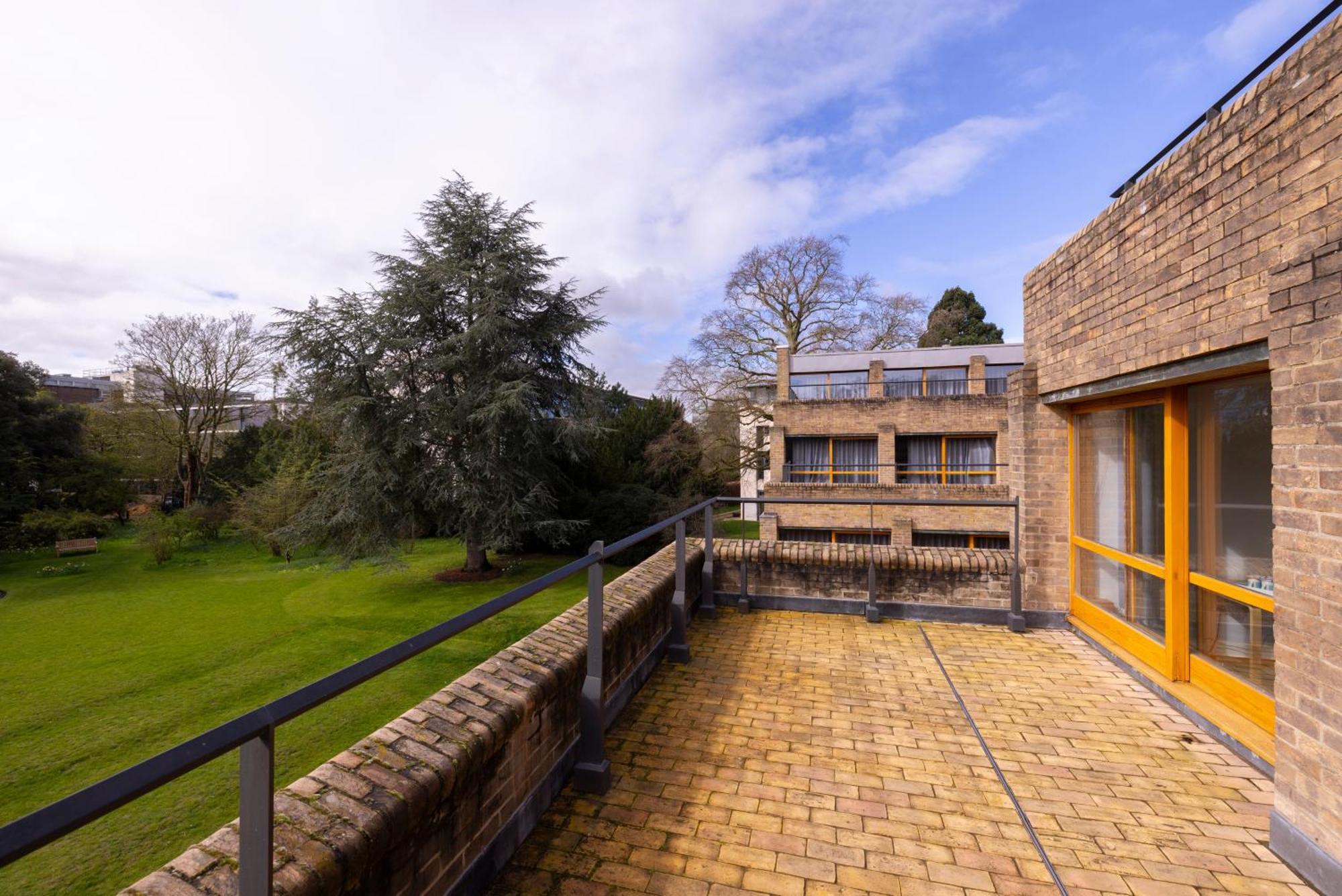 Harvey Court Gonville And Caius College CBG Exterior foto
